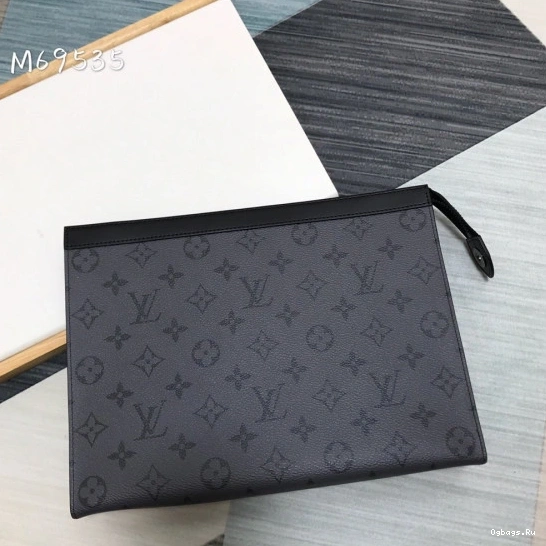POCHETTE LOUIS VOYAGE VUITTON MM 1222